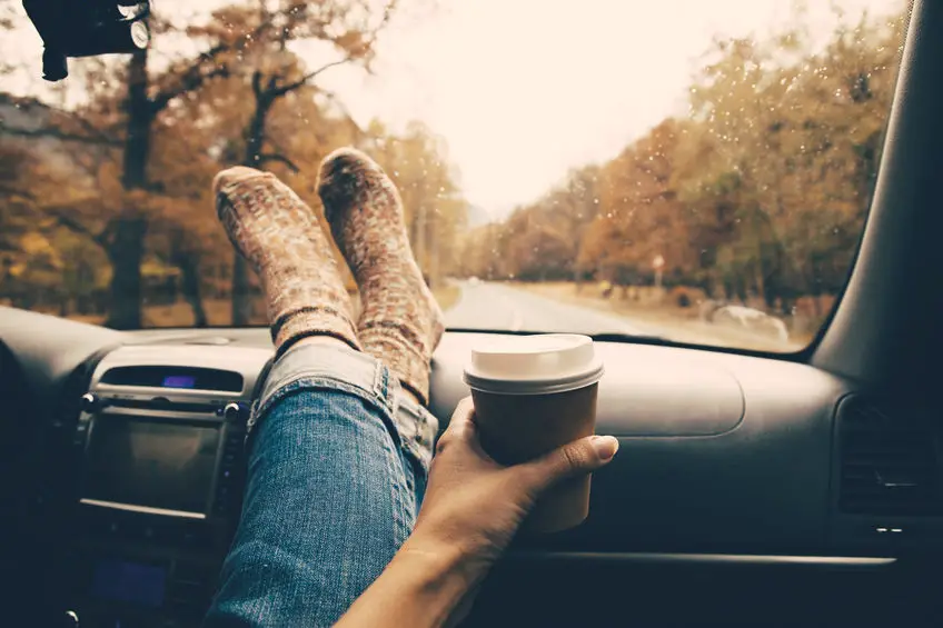 préparer sa voiture pour un road trip